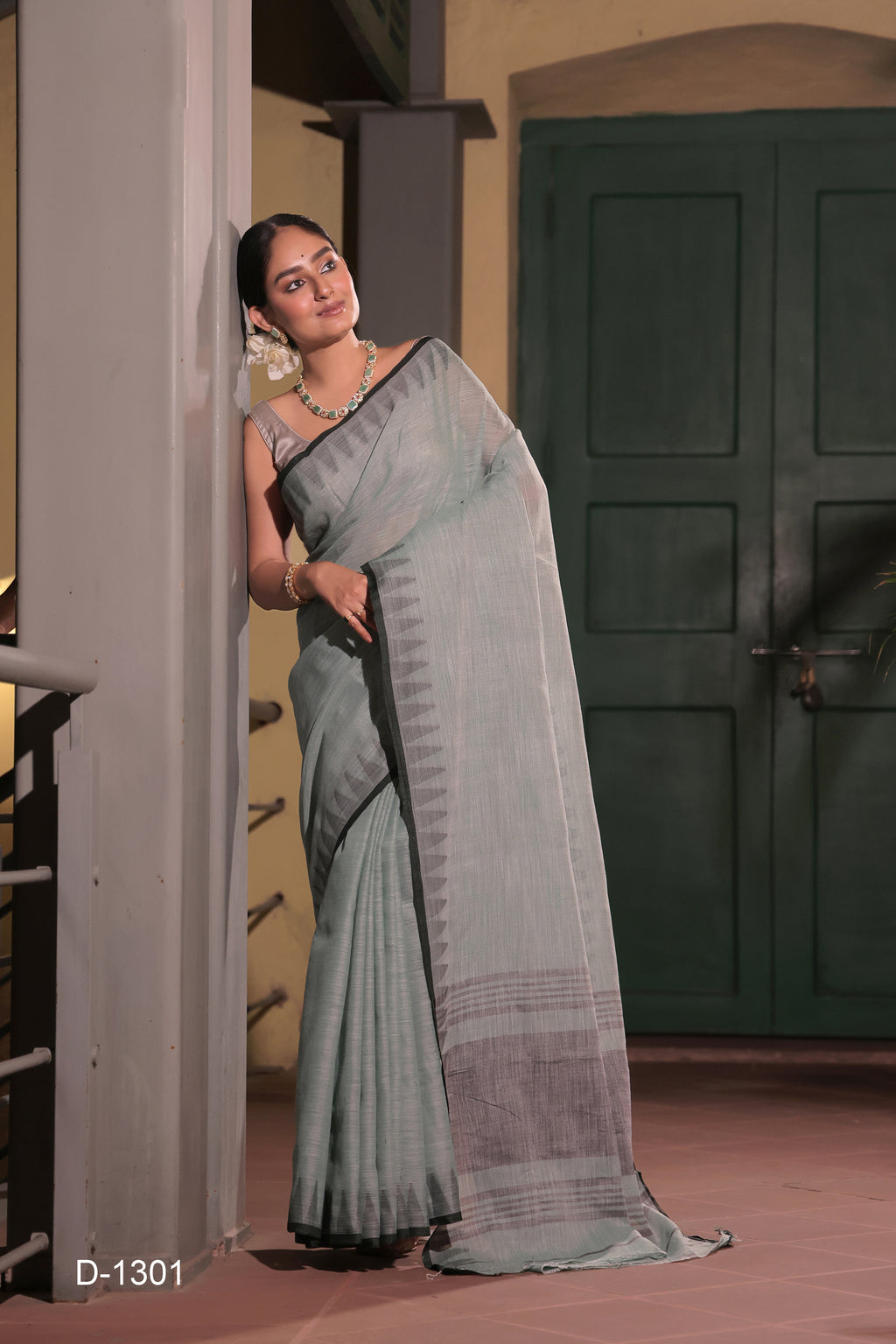 Rupashri Pure Linen Saree