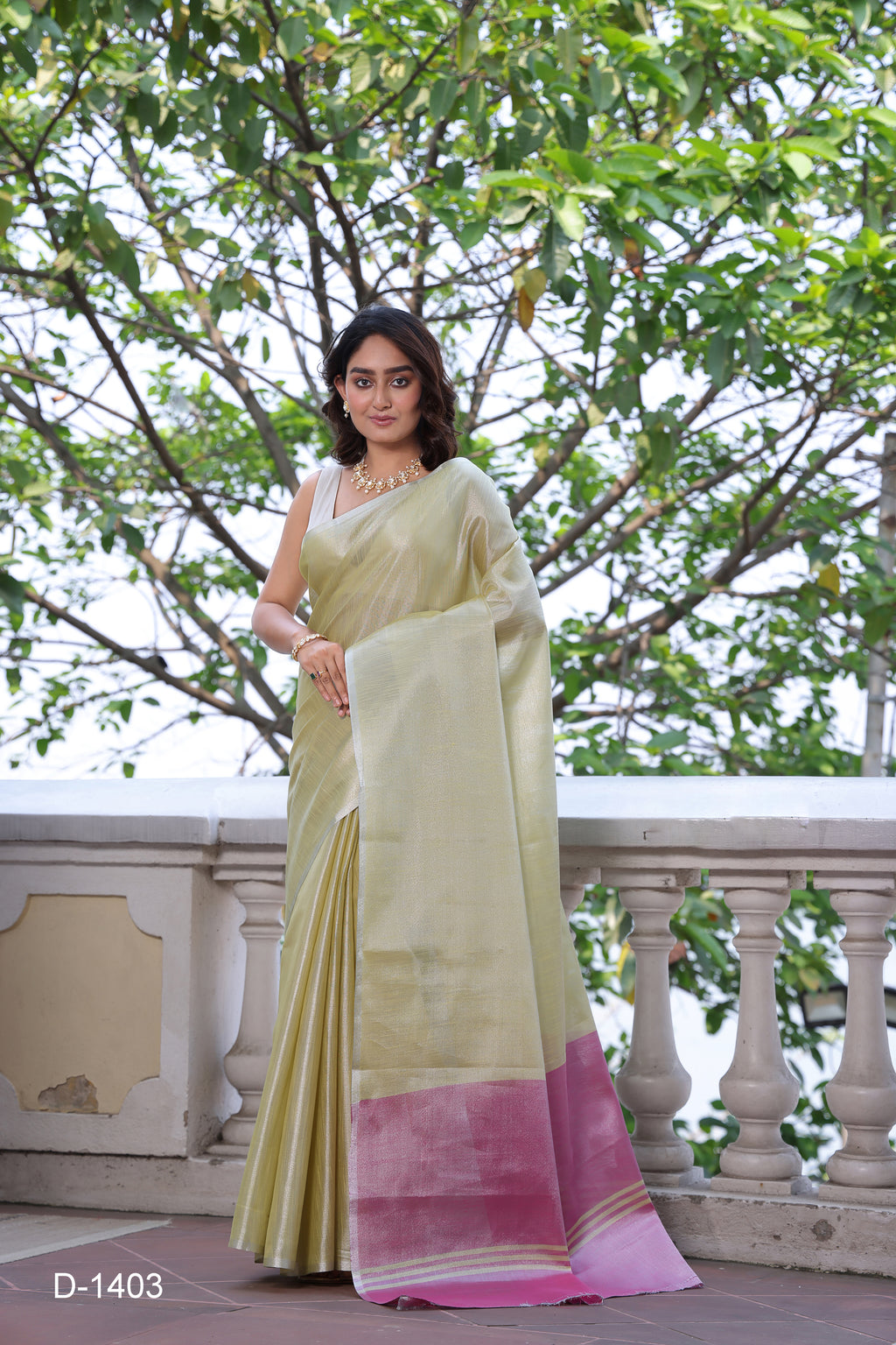 Pure Tissue Silk With Contrast Pallu