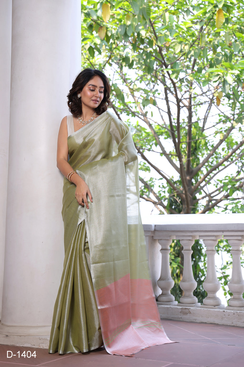 Pure Tissue Silk With Contrast Pallu