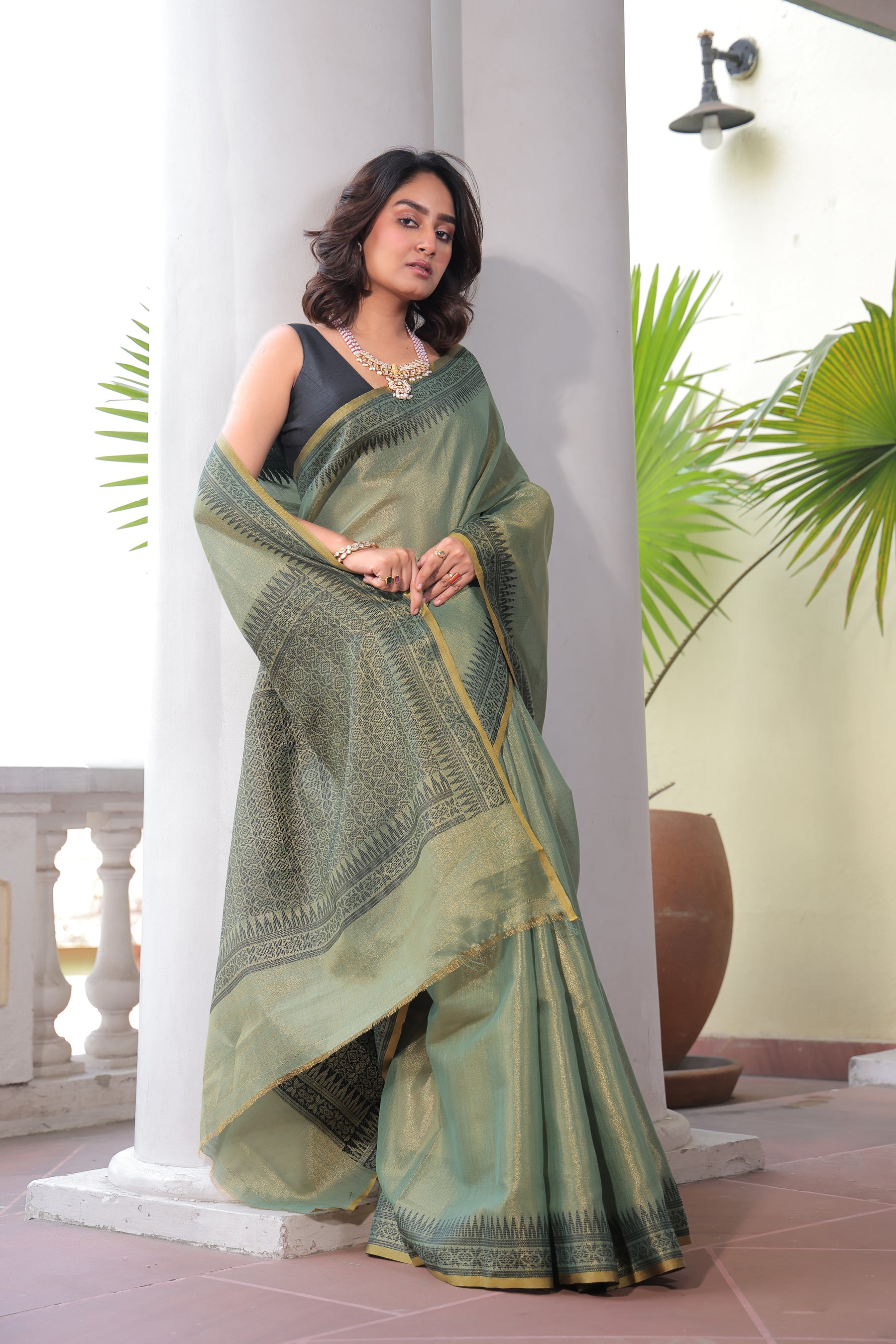 Linen Tissue Silk Saree with Handloom Style Pallu & Weaving Border