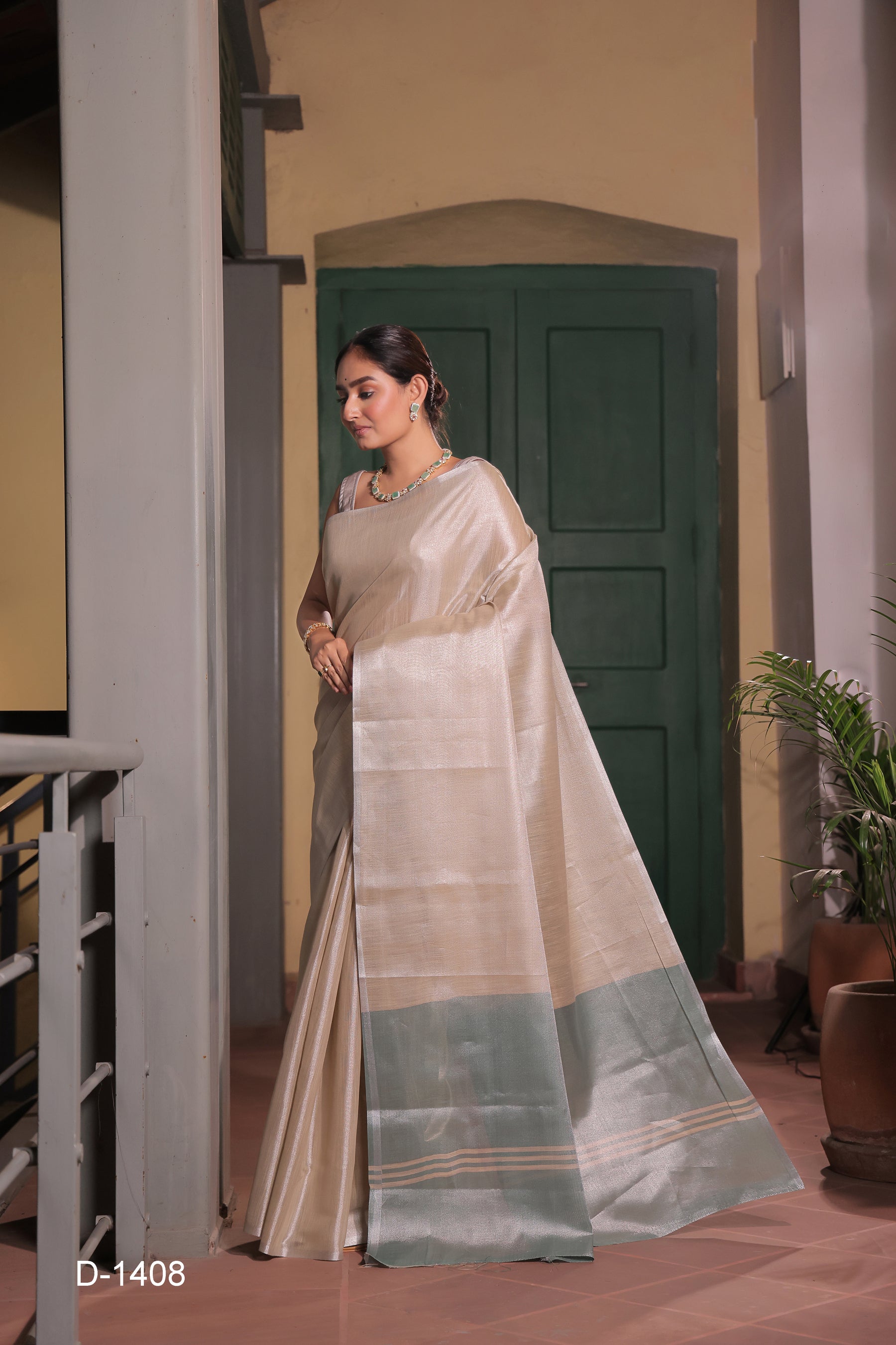 Pure Tissue Silk With Contrast Pallu