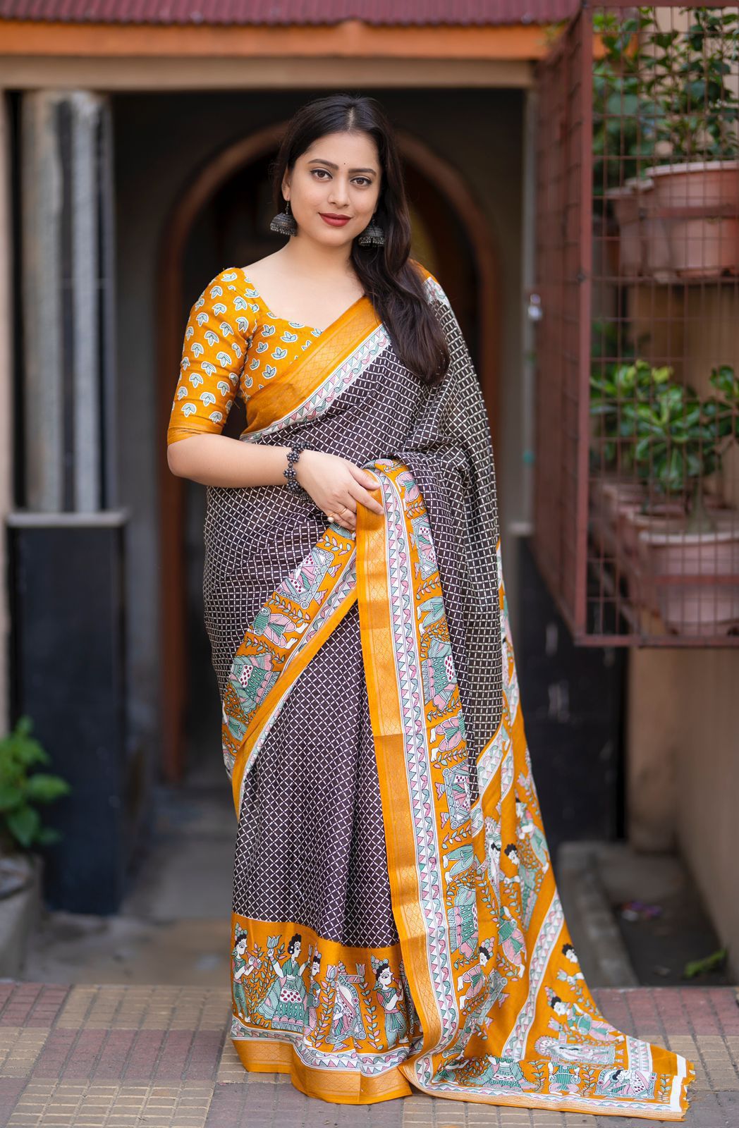 Cotton Crape Pashmina Printed Saree – Yellow & Brown | Soft Cotton Crape with Zari Pattu Border & Running Printed Blouse | Best Seller