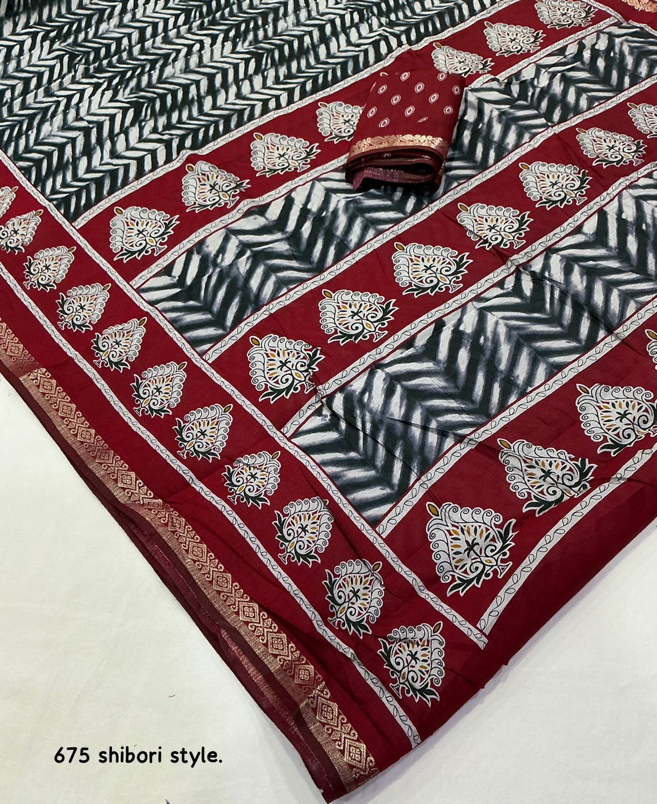 Shibori Style Soft Cotton Printed Saree with Zari Pattu Border & Running Blouse