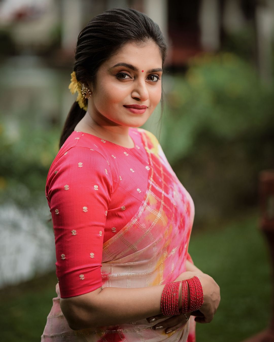 Shibori Chex Pure Georgette Saree | Multicolor Tie-Dye with Zari Woven Chex & Contrast Phantom Silk Embroidered Blouse