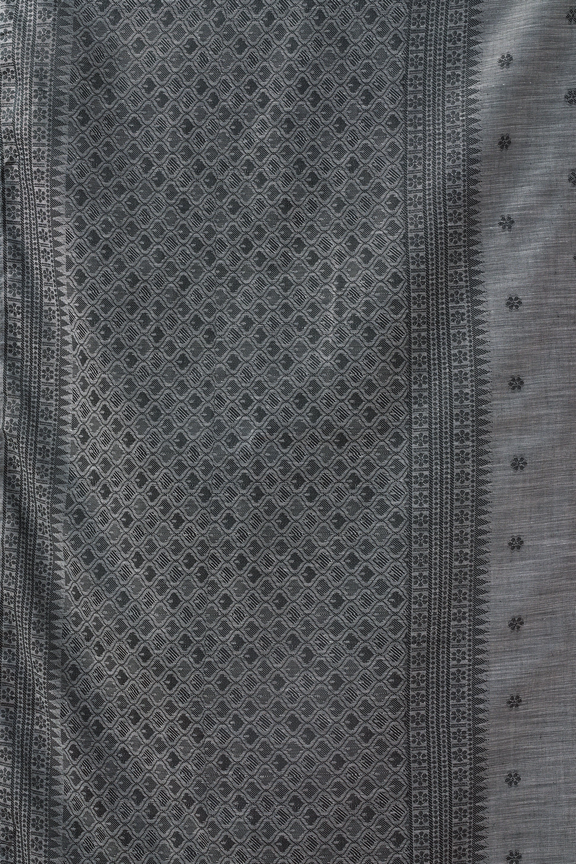 Pure Linen Saree – Effortless Elegance for Everyday Wear