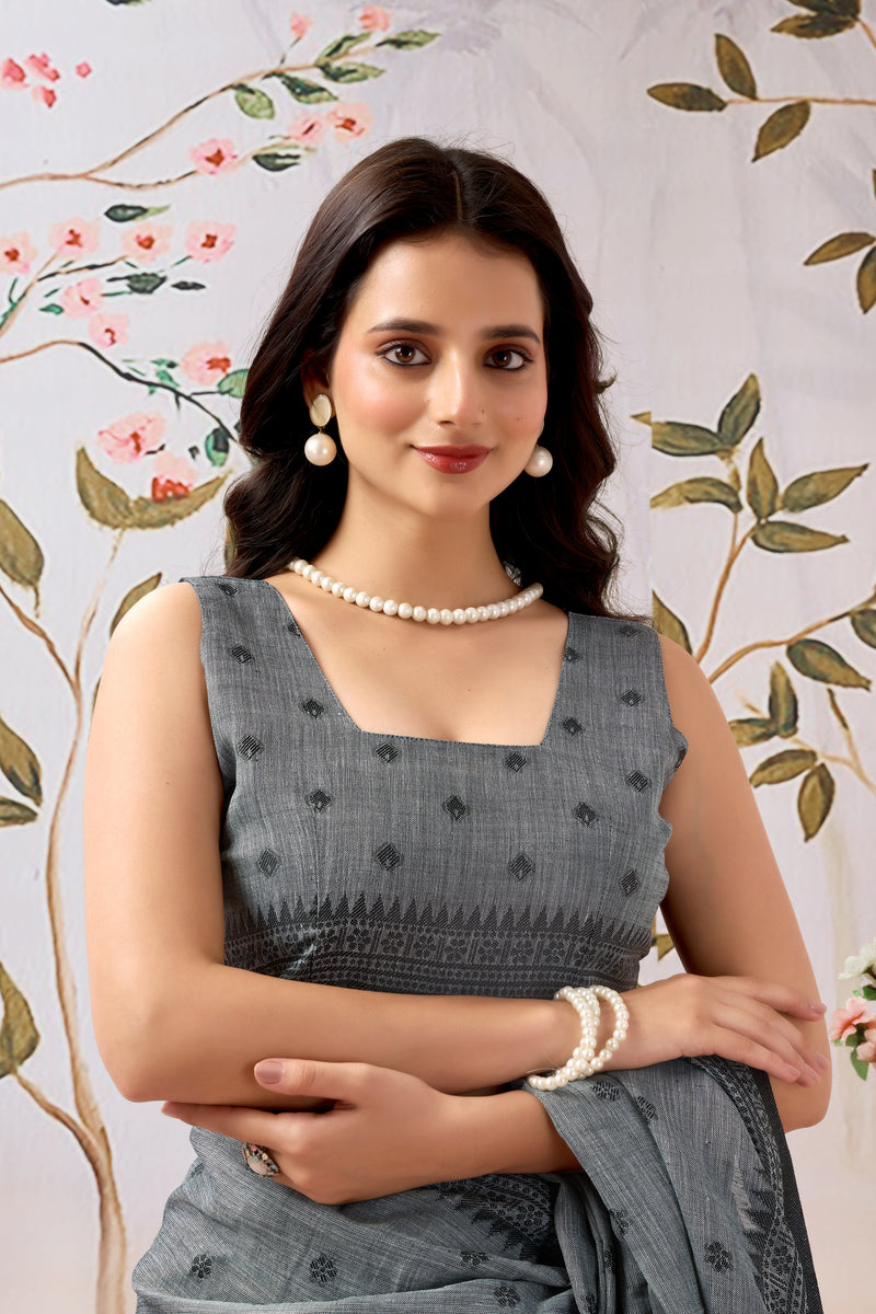 Pure Linen Saree – Effortless Elegance for Everyday Wear