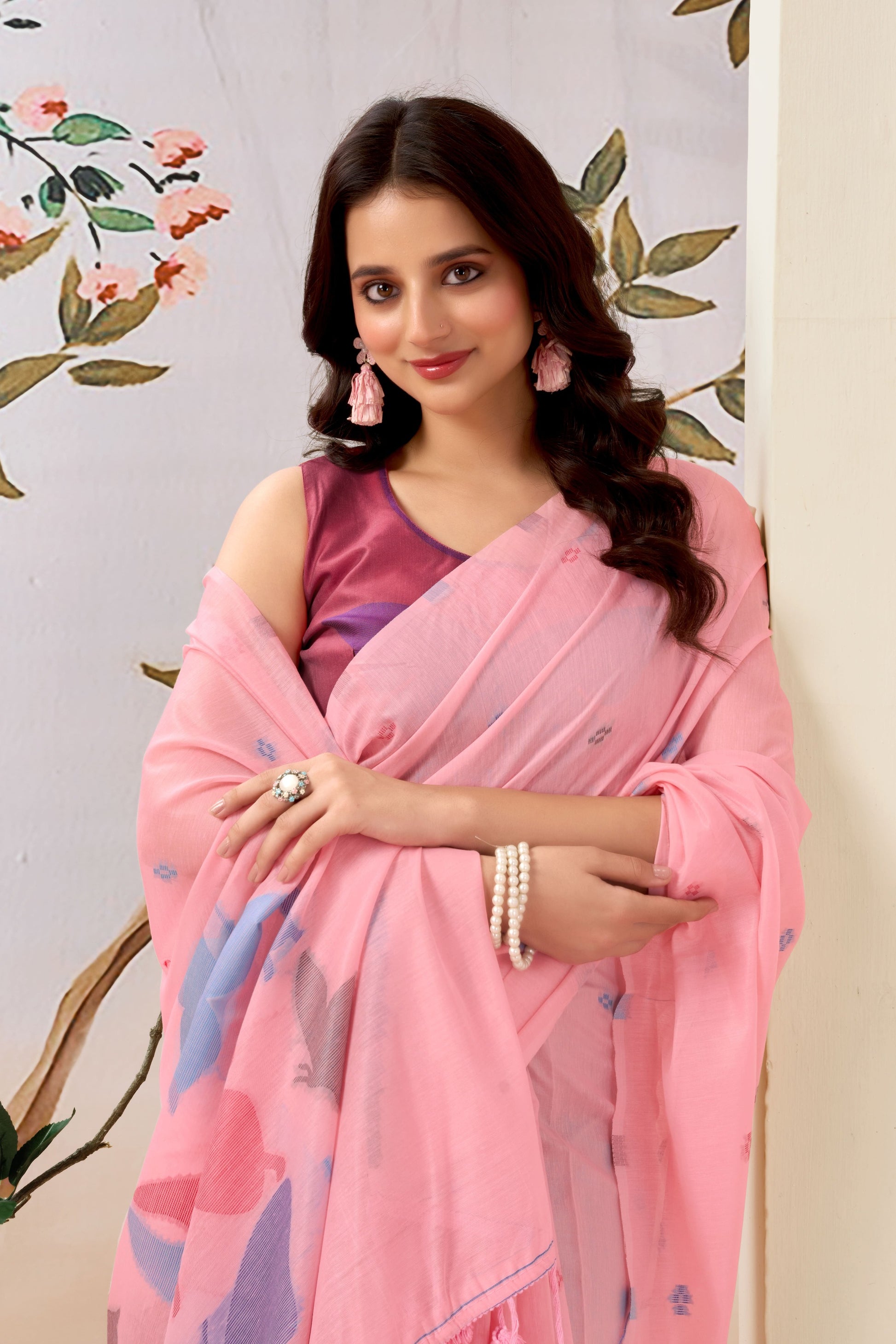 Pure Mul Cotton Handloom Saree with Butterfly Weave