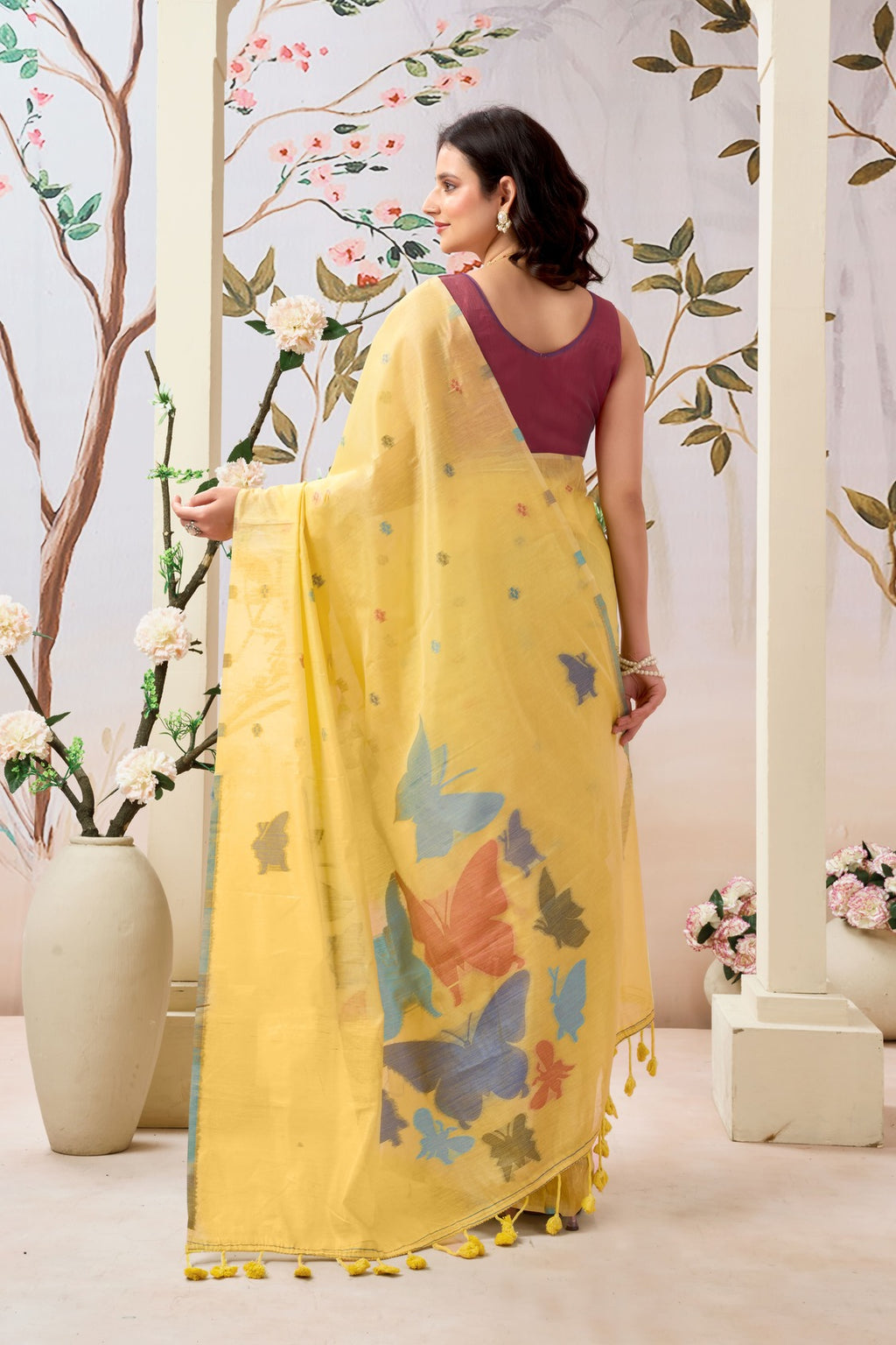 Pure Mul Cotton Handloom Saree with Butterfly Weave
