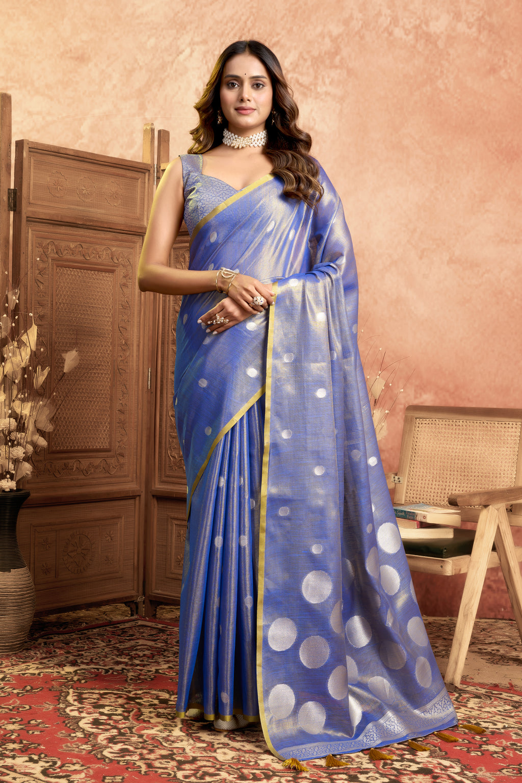 Pure Linen Silk Saree with All-Over Pola Weave & Detailed Pallu Border