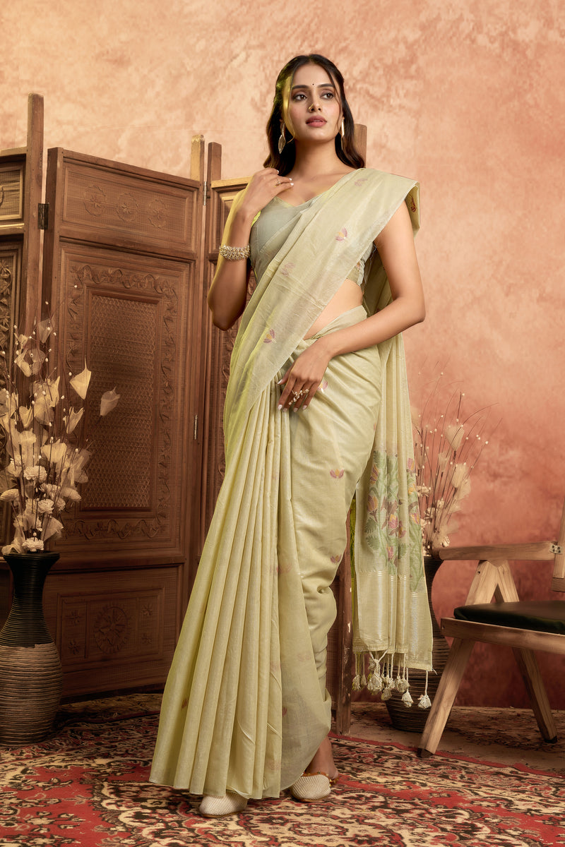Pure Cotton Jamdani Saree with Zari Pallu Border & Matching Floral Weave Blouse