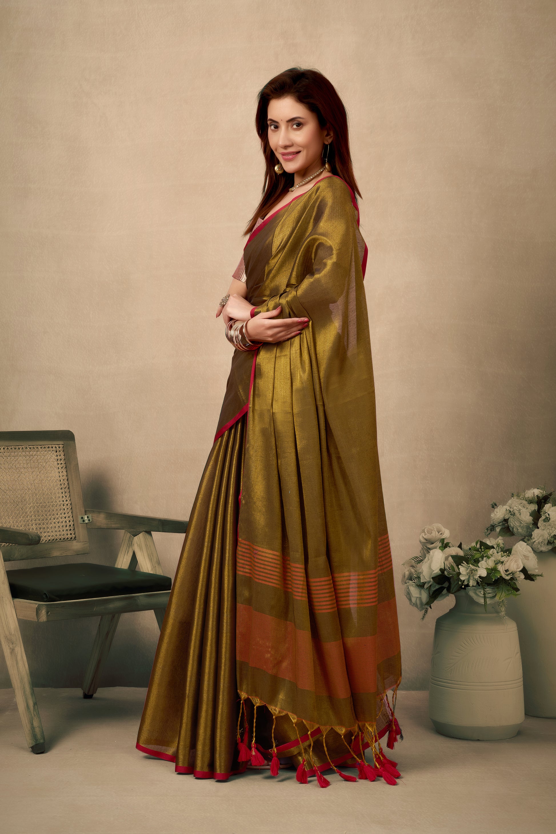 Pure Tissue Silk Saree with Contrast Weave Pallu & Border