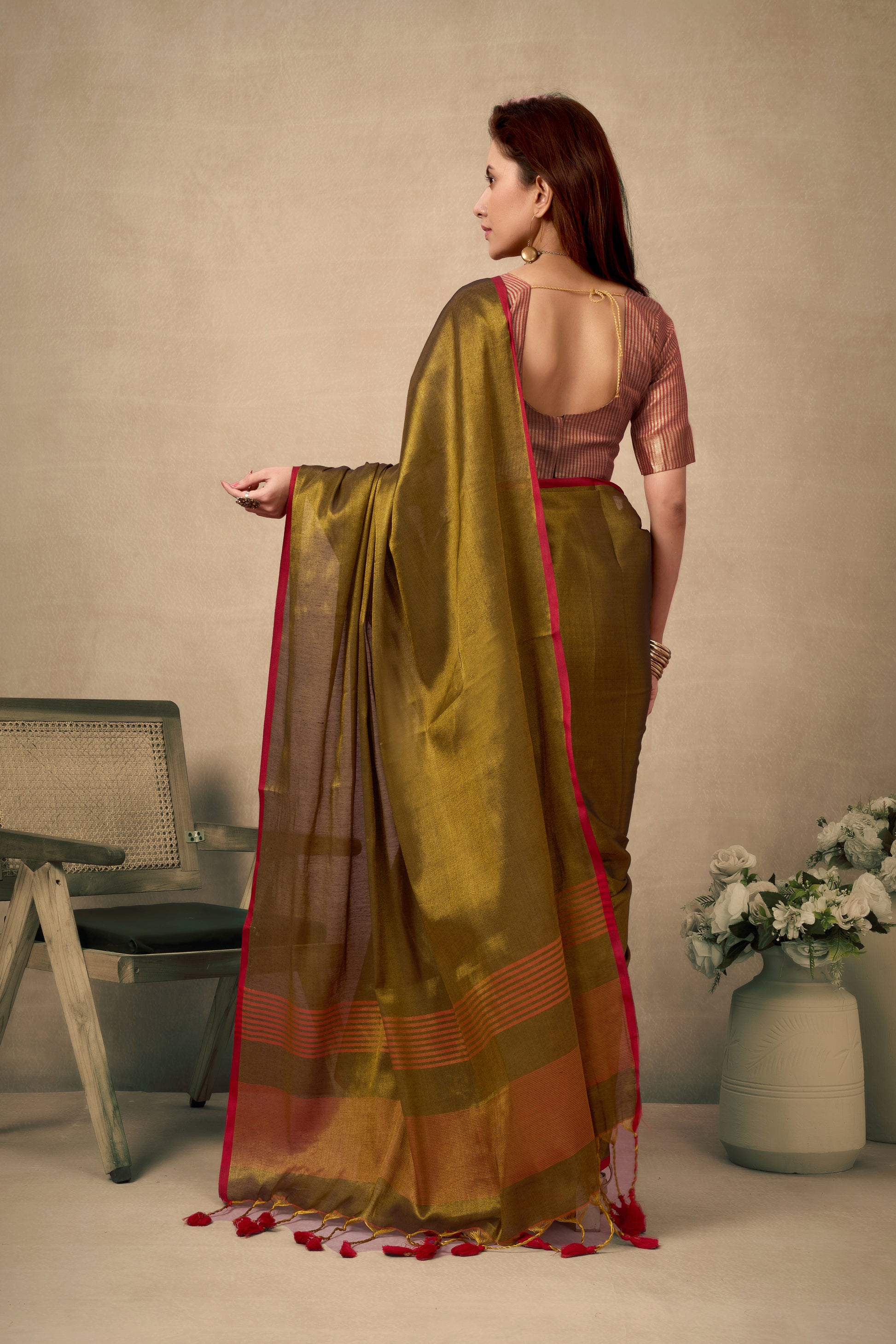 Pure Tissue Silk Saree with Contrast Weave Pallu & Border