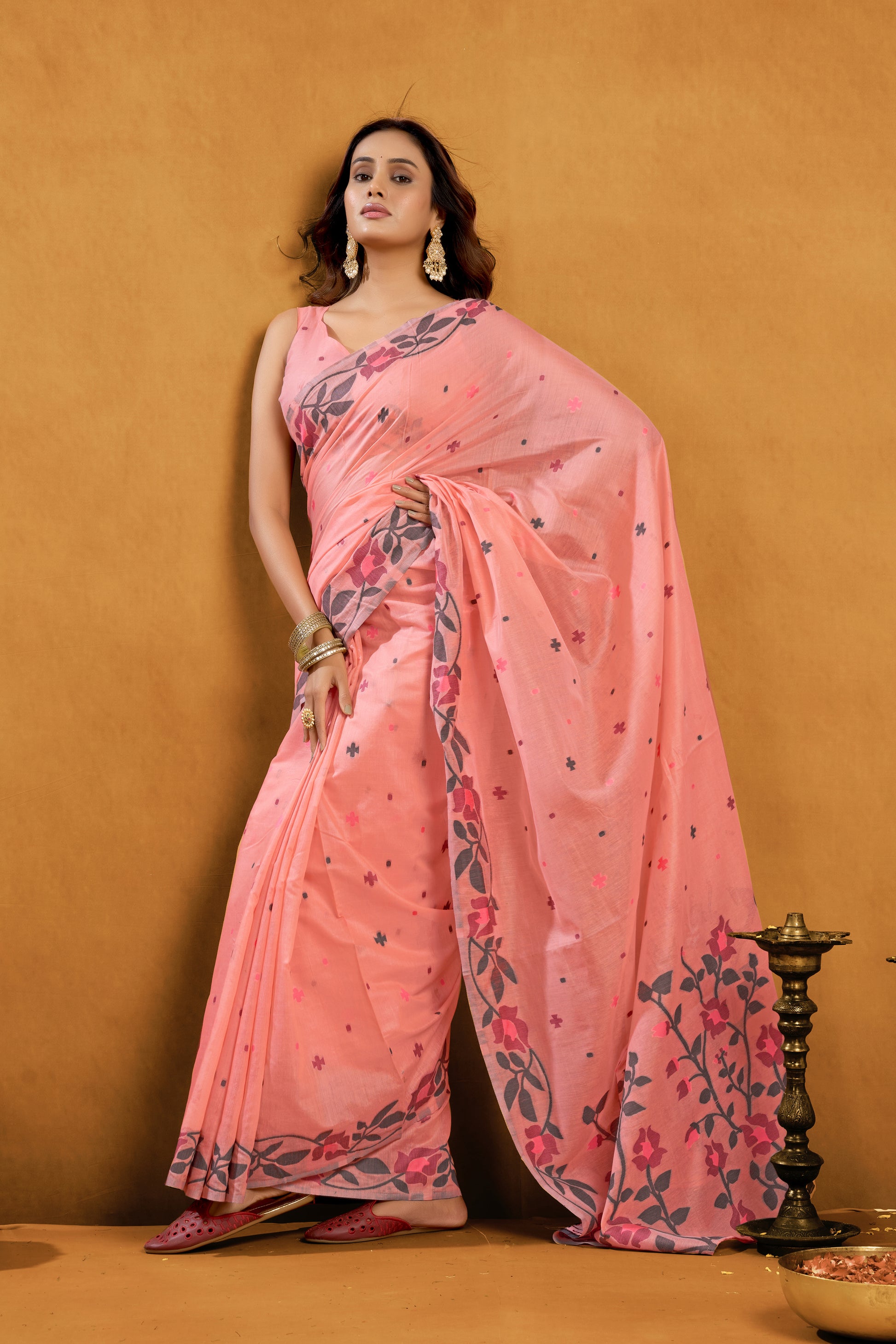 Pure Cotton Spun Floral Jamdani Saree
