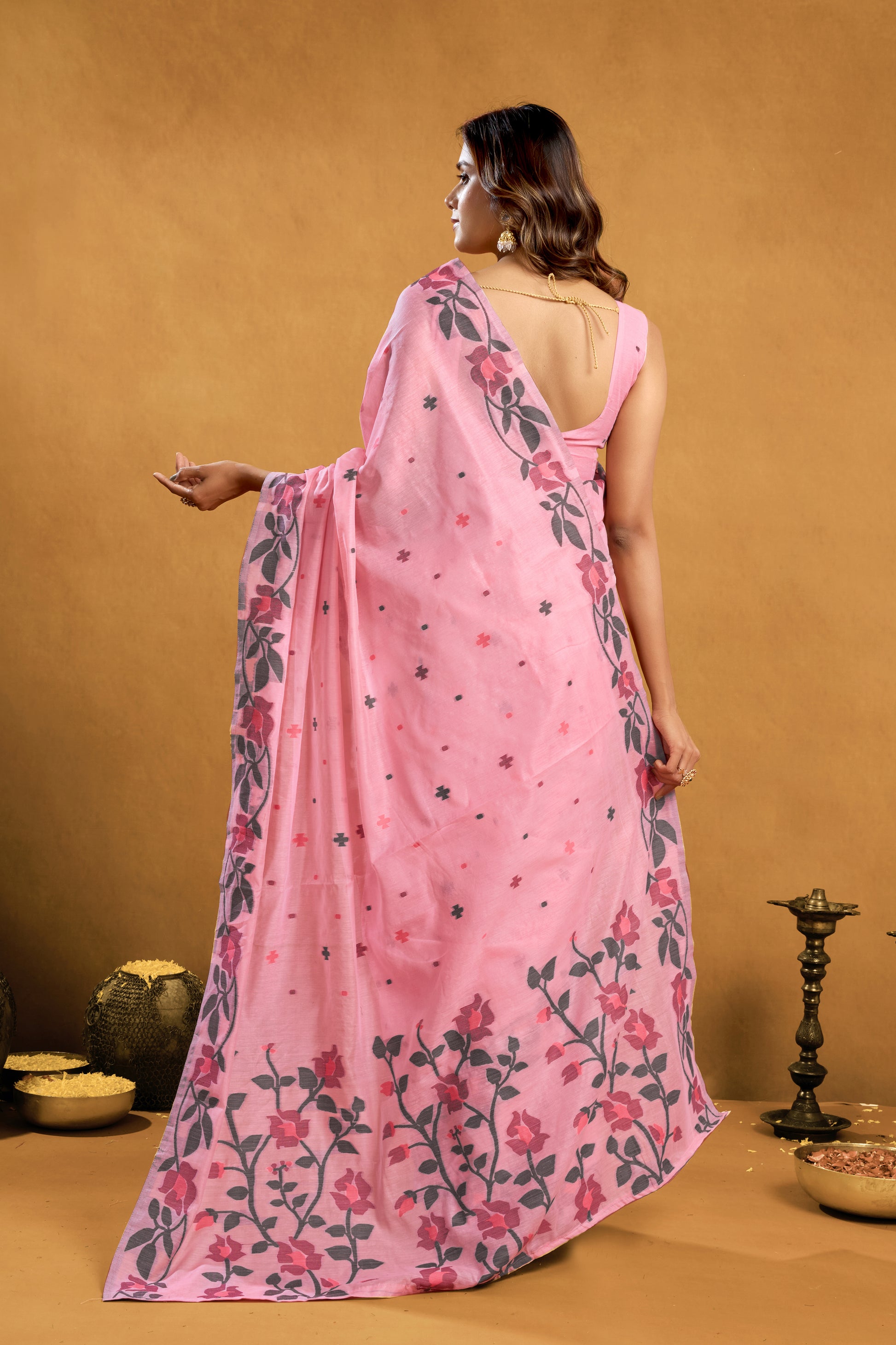 Pure Cotton Spun Floral Jamdani Saree