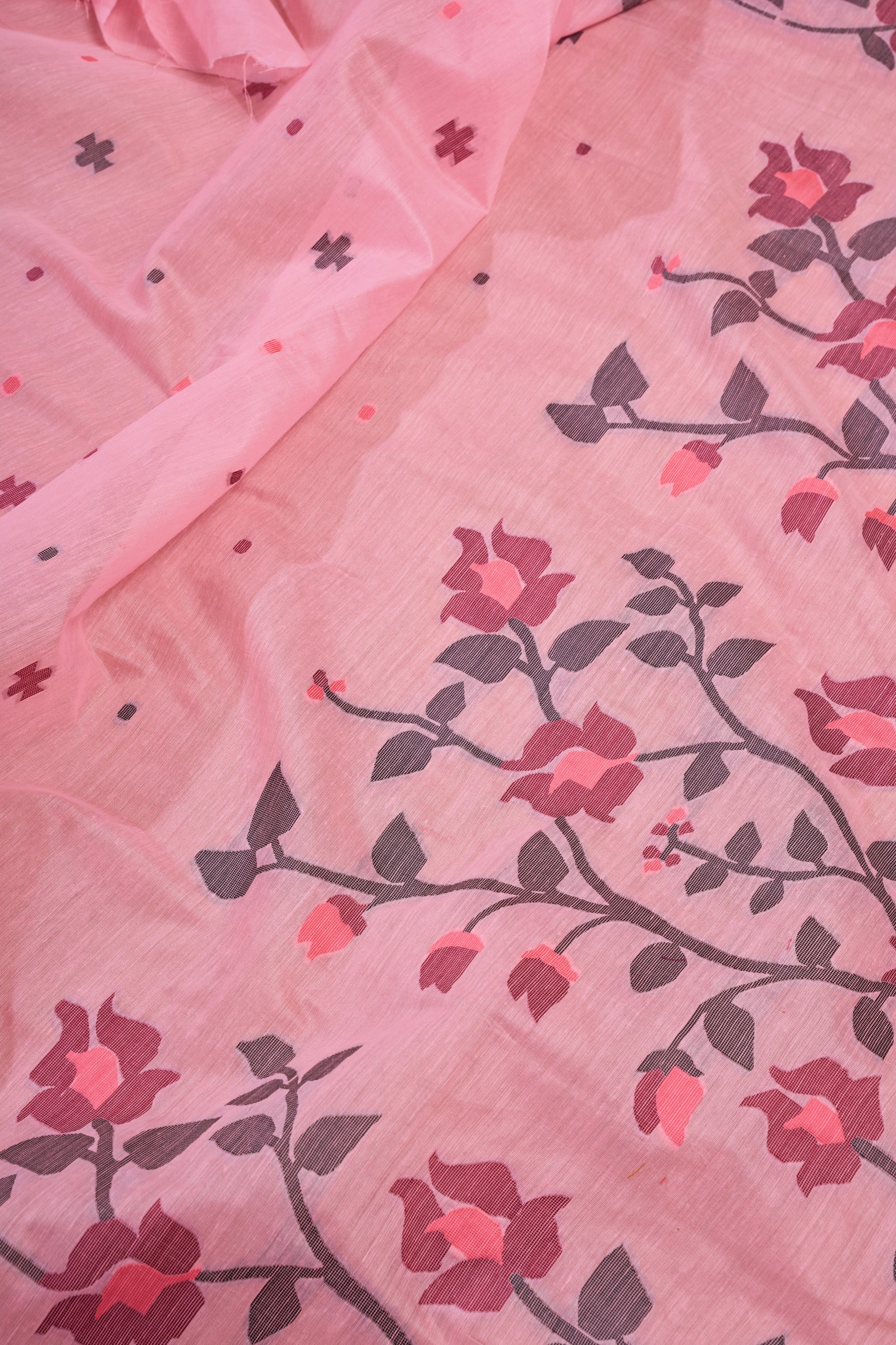 Pure Cotton Spun Floral Jamdani Saree