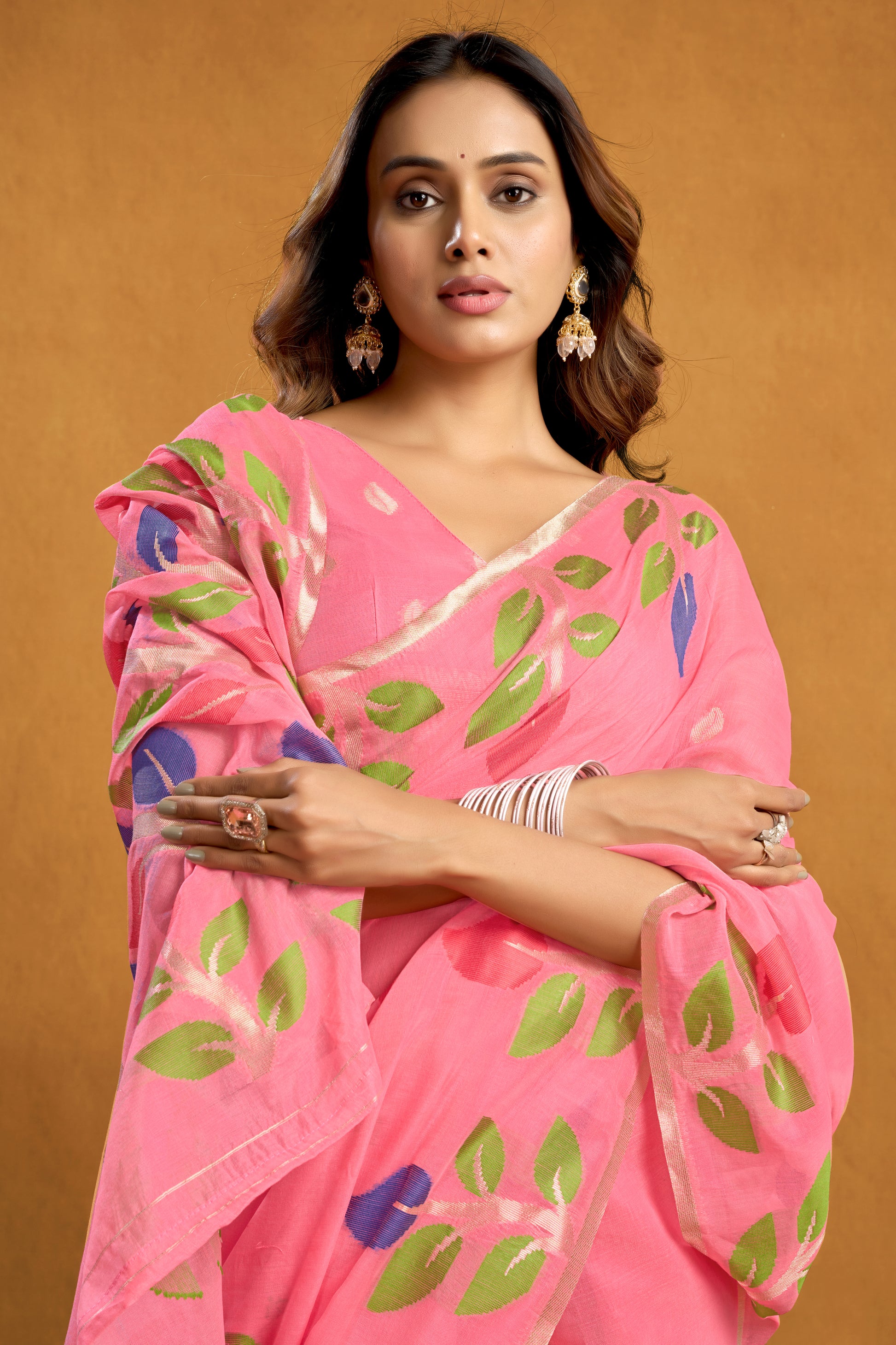 Pure Cotton Spun Floral Jamdani Weave Saree
