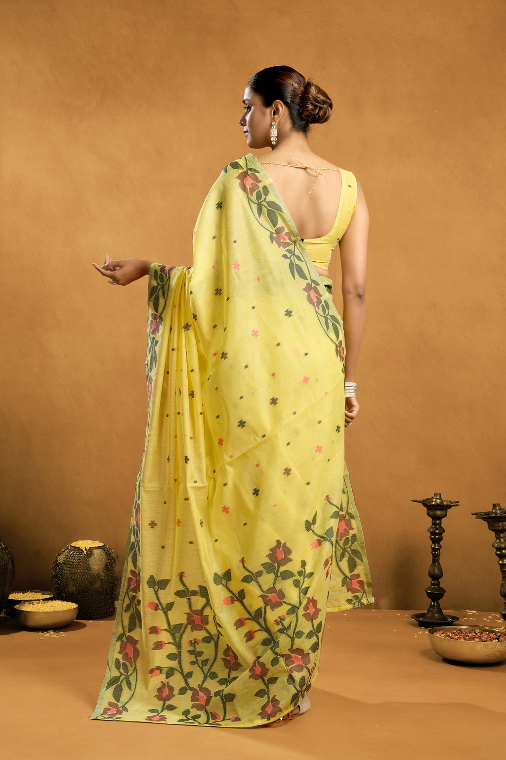Pure Cotton Spun Floral Jamdani Saree