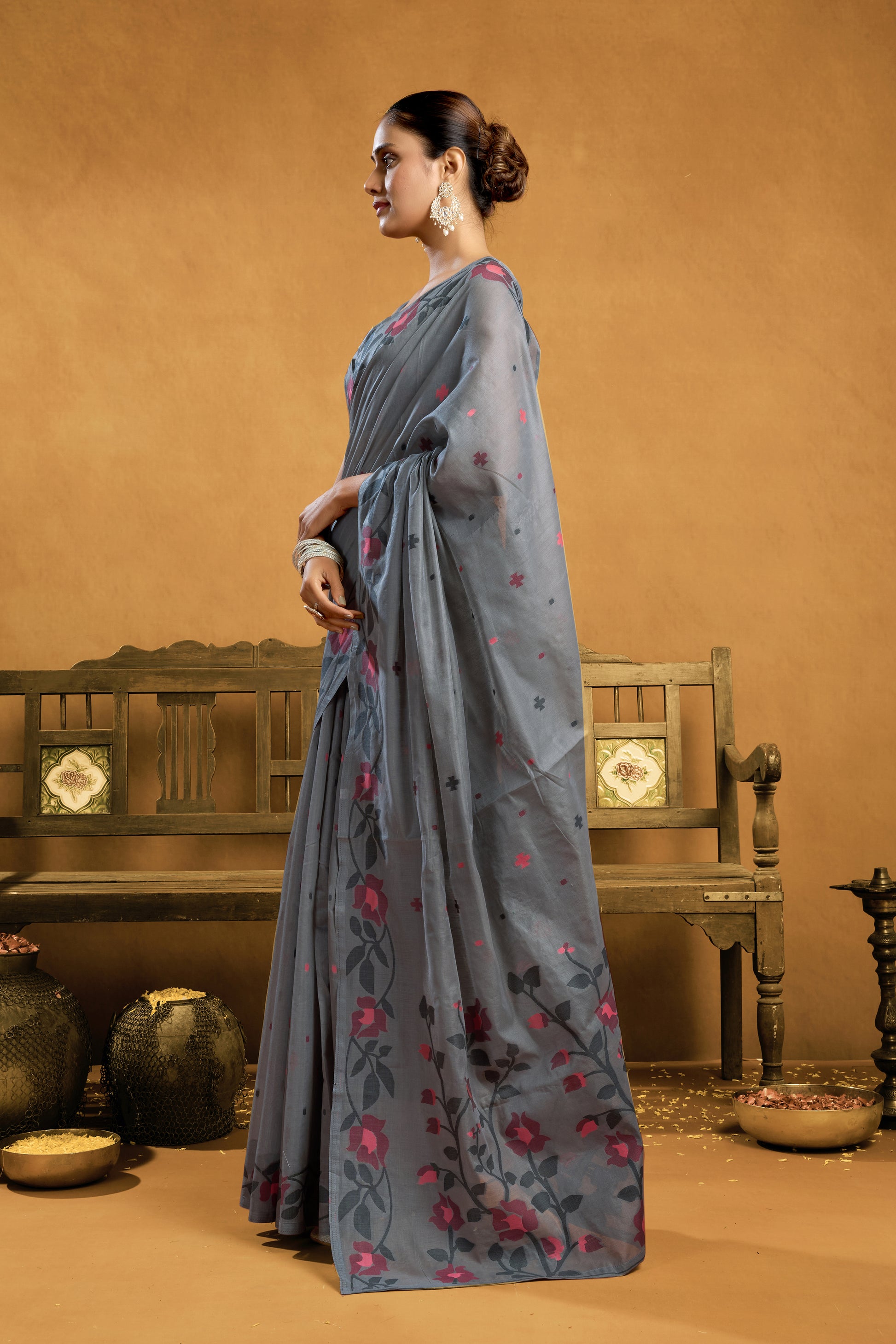 Pure Cotton Spun Floral Jamdani Saree