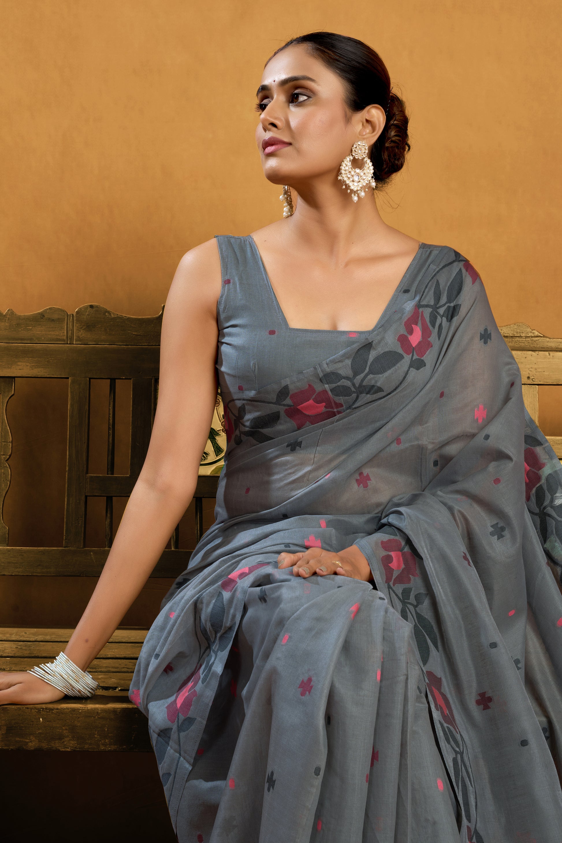 Pure Cotton Spun Floral Jamdani Saree