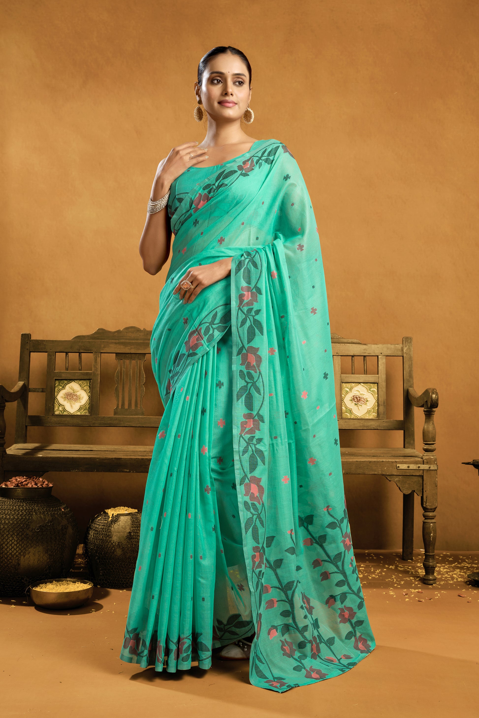 Pure Cotton Spun Floral Jamdani Saree