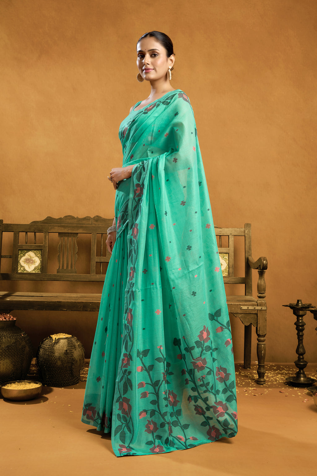 Pure Cotton Spun Floral Jamdani Saree