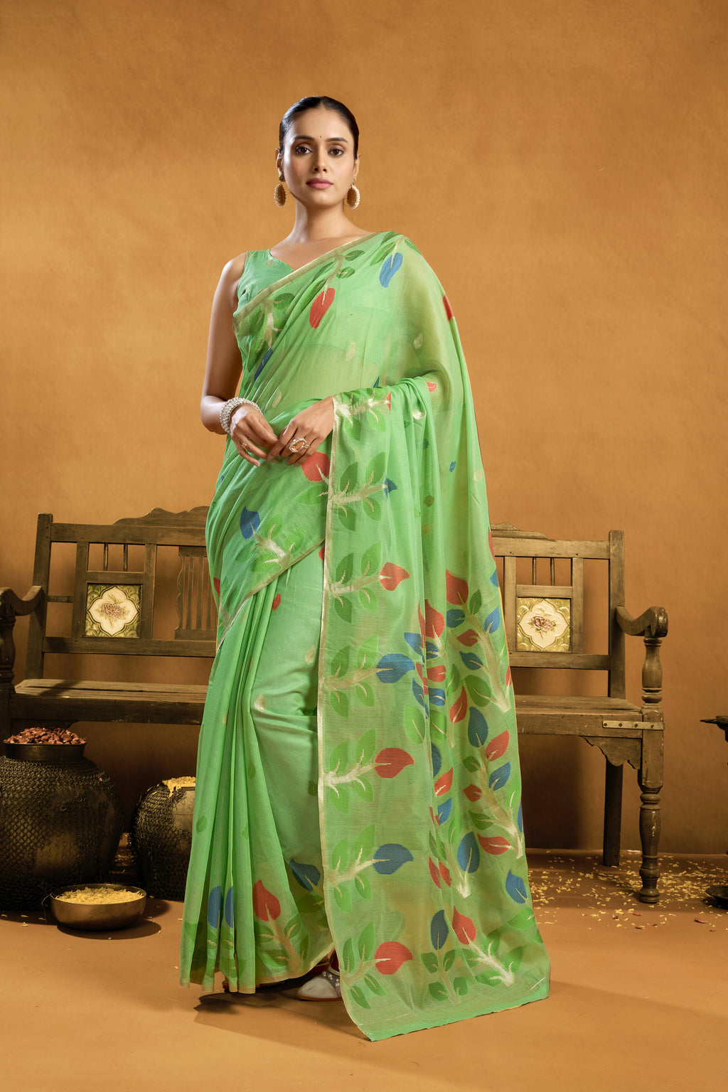 Pure Cotton Spun Floral Jamdani Weave Saree