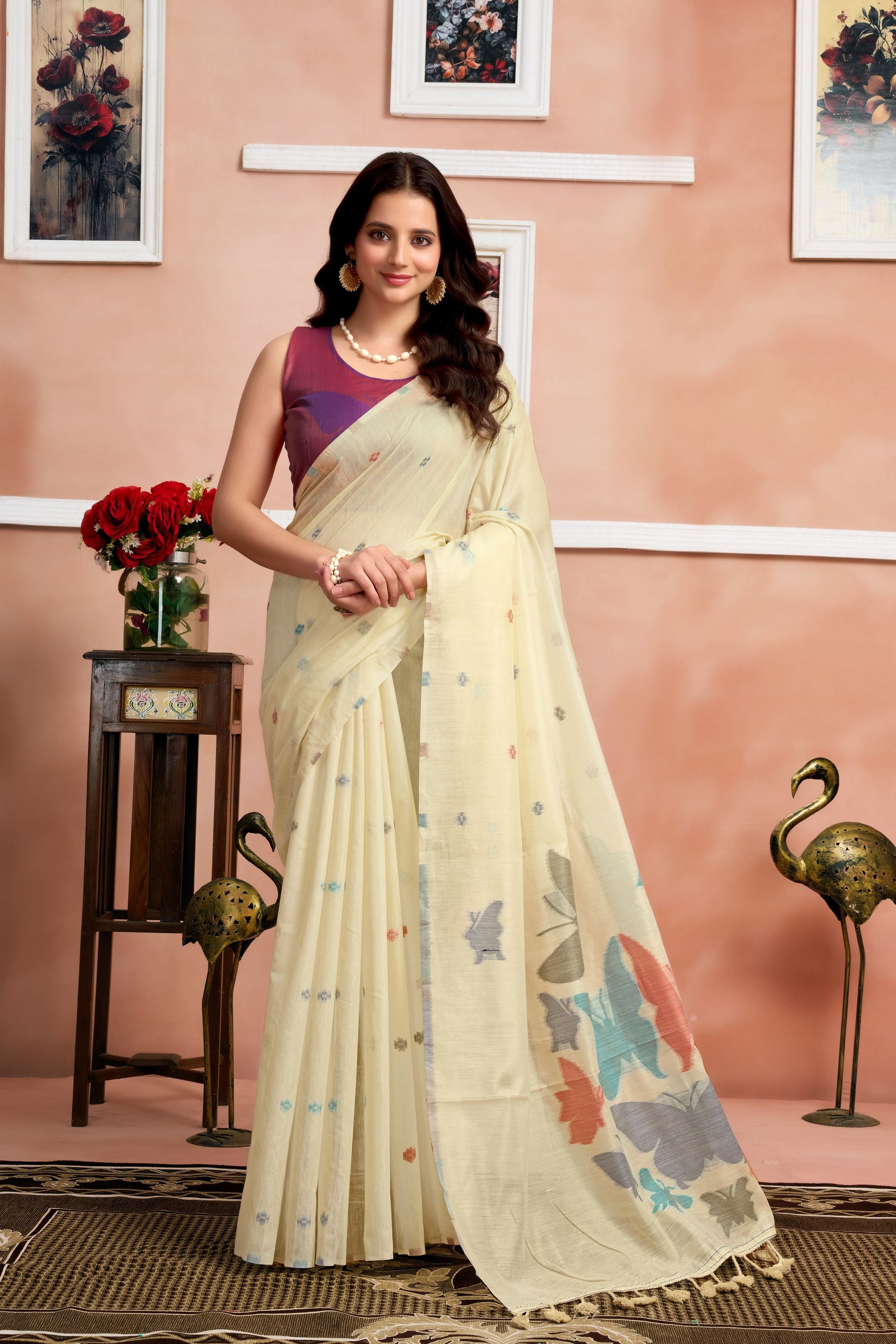 Pure Mul Cotton Handloom Saree with Butterfly Weave