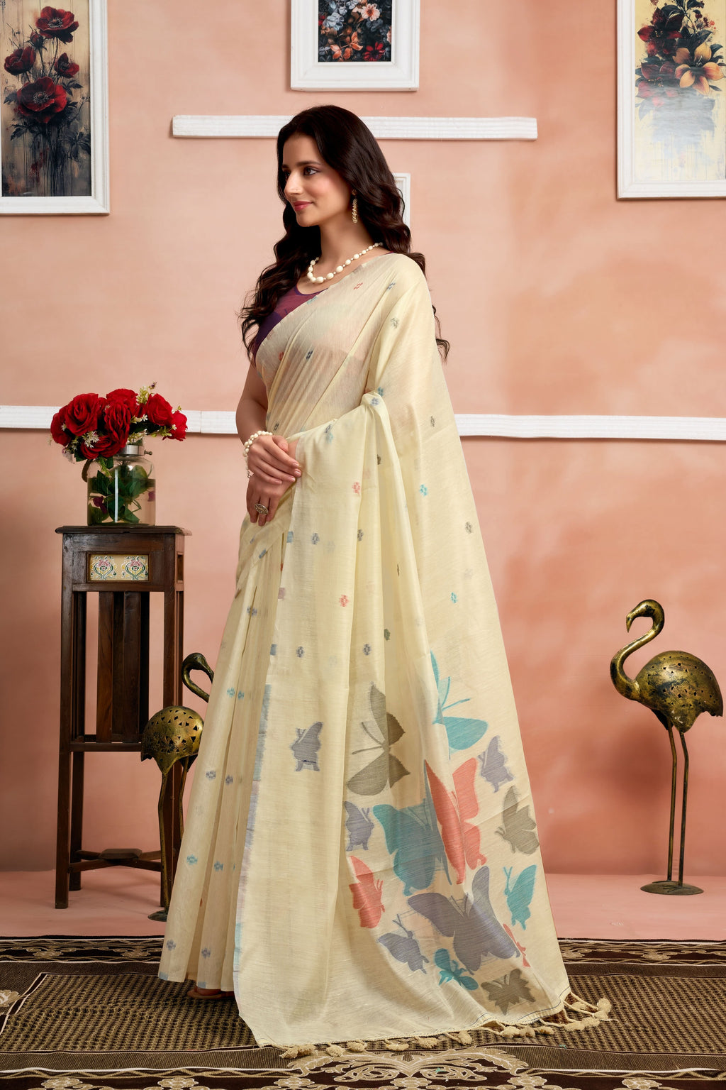 Pure Mul Cotton Handloom Saree with Butterfly Weave