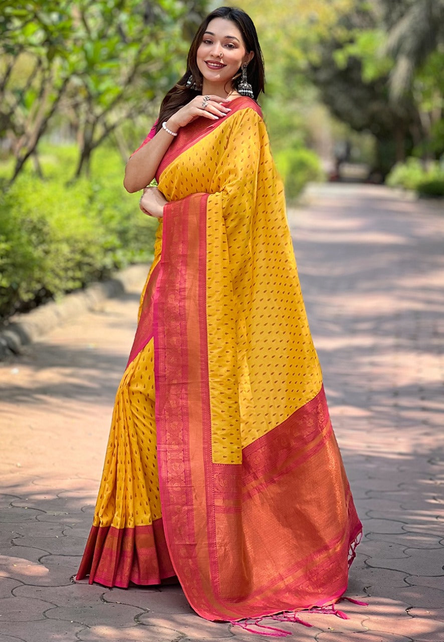 Handwoven Premium Paithani Saree with 1000 Butti & Contrast Pallu