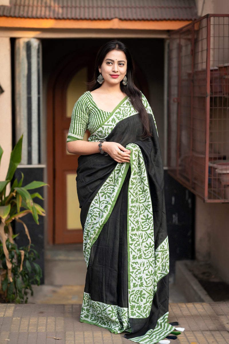 Fancy Pure Bagru Gala print Saree.
