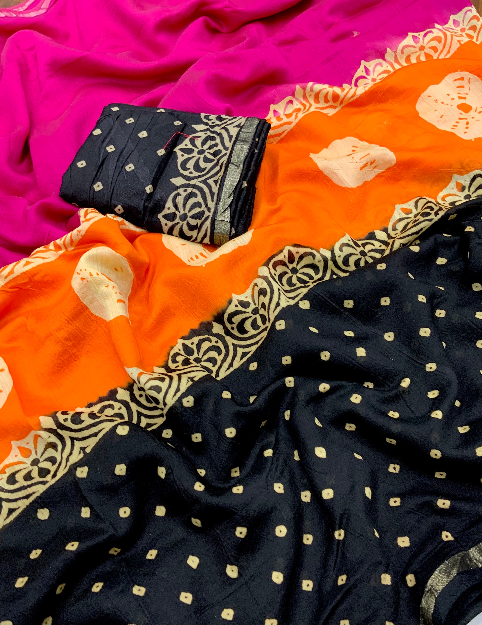 Magic Rangoli Chanderi Cotton Saree with Zari Pattu Border & Bandhani Prints