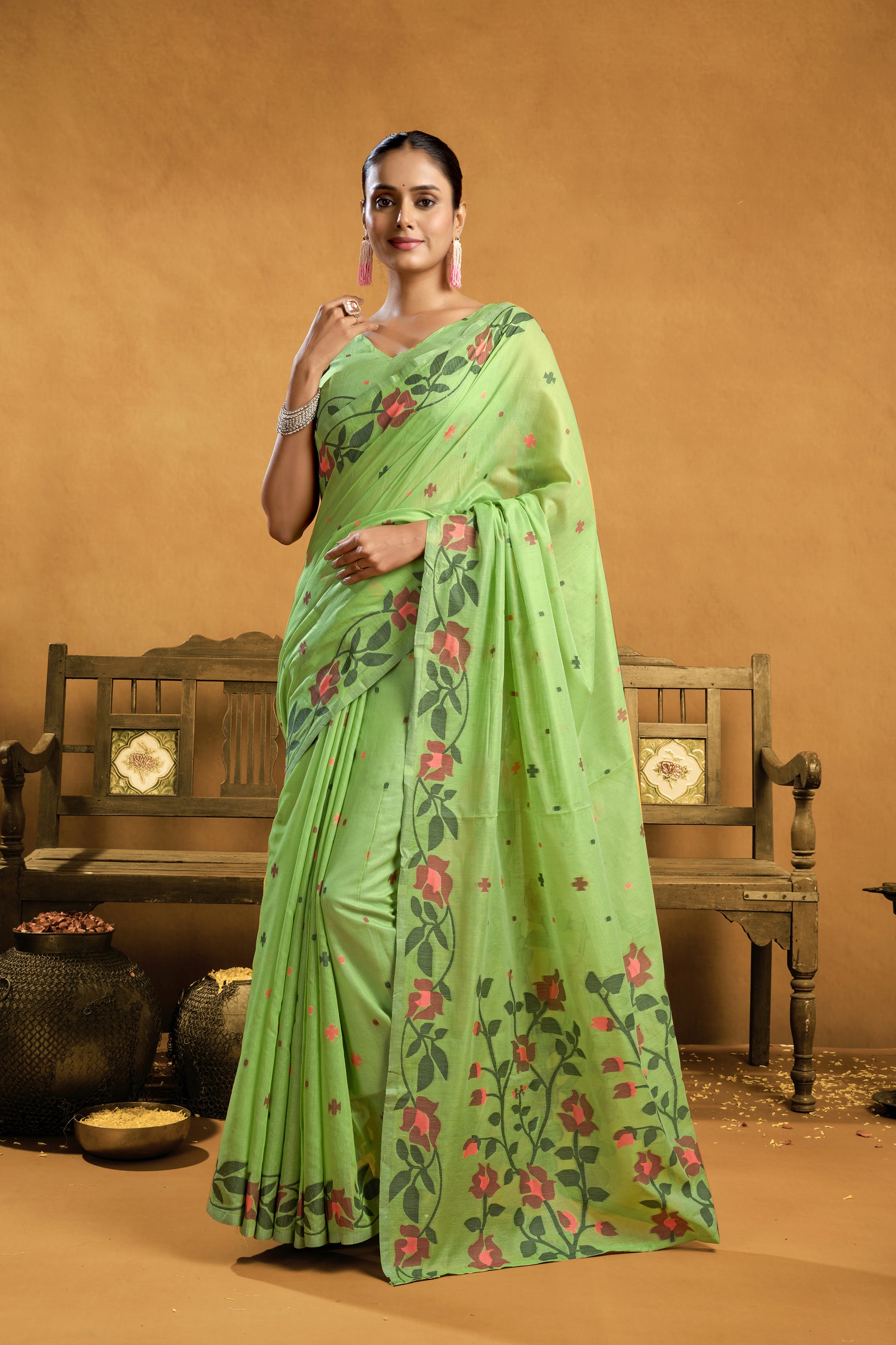 Pure Cotton Spun Floral Jamdani Saree