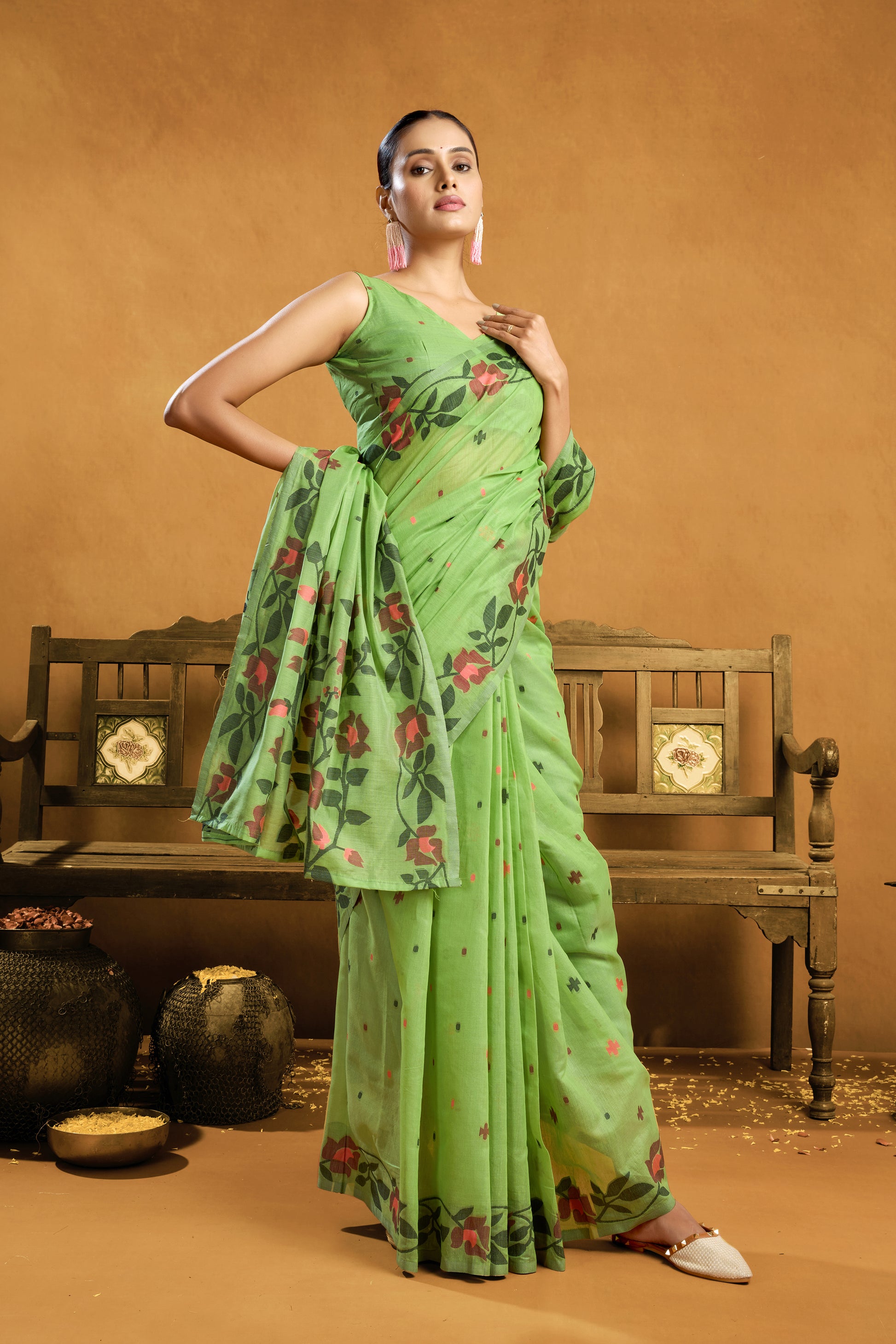 Pure Cotton Spun Floral Jamdani Saree
