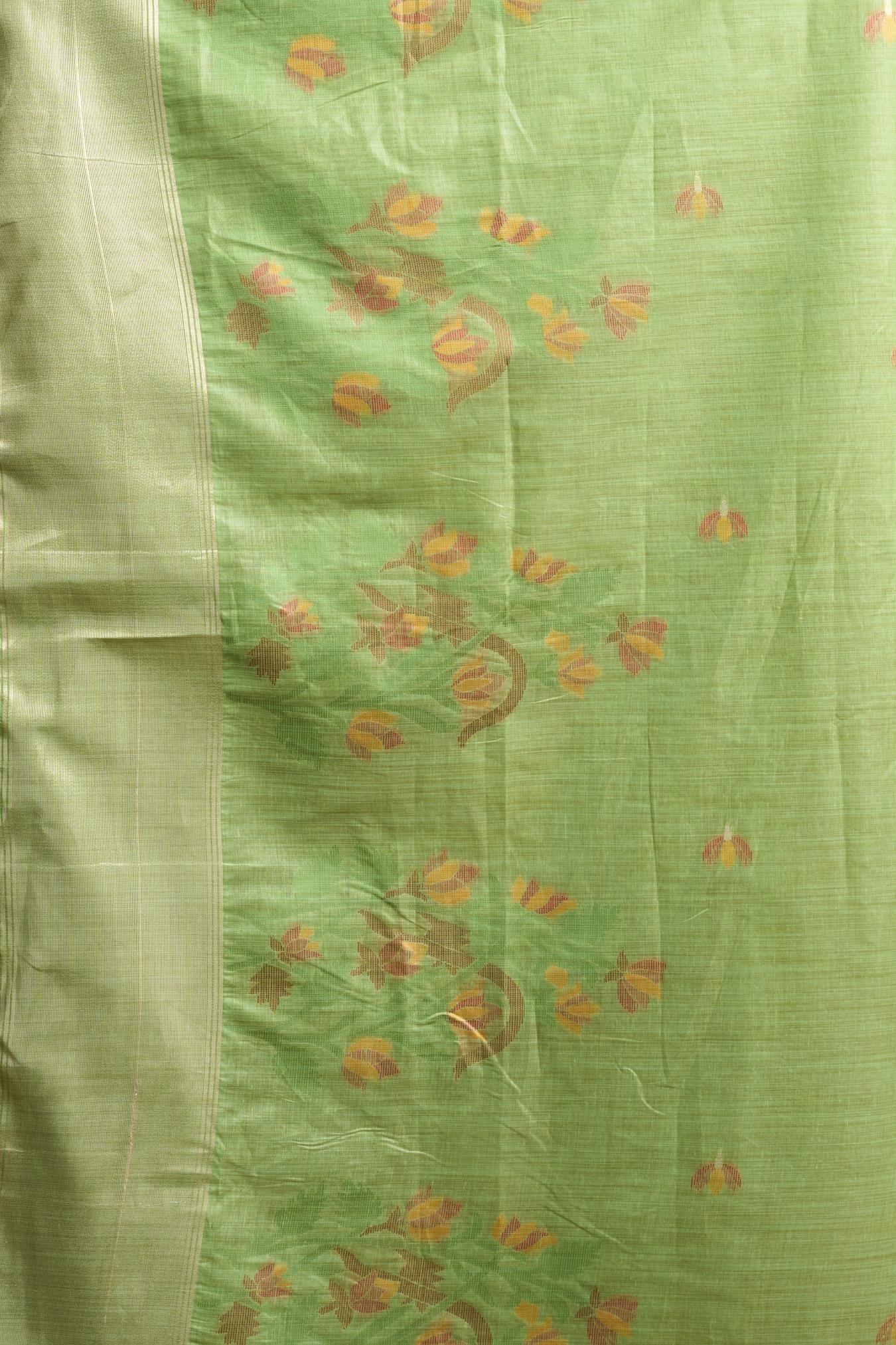 Pure Cotton Jamdani Saree with Zari Pallu Border & Matching Floral Weave Blouse