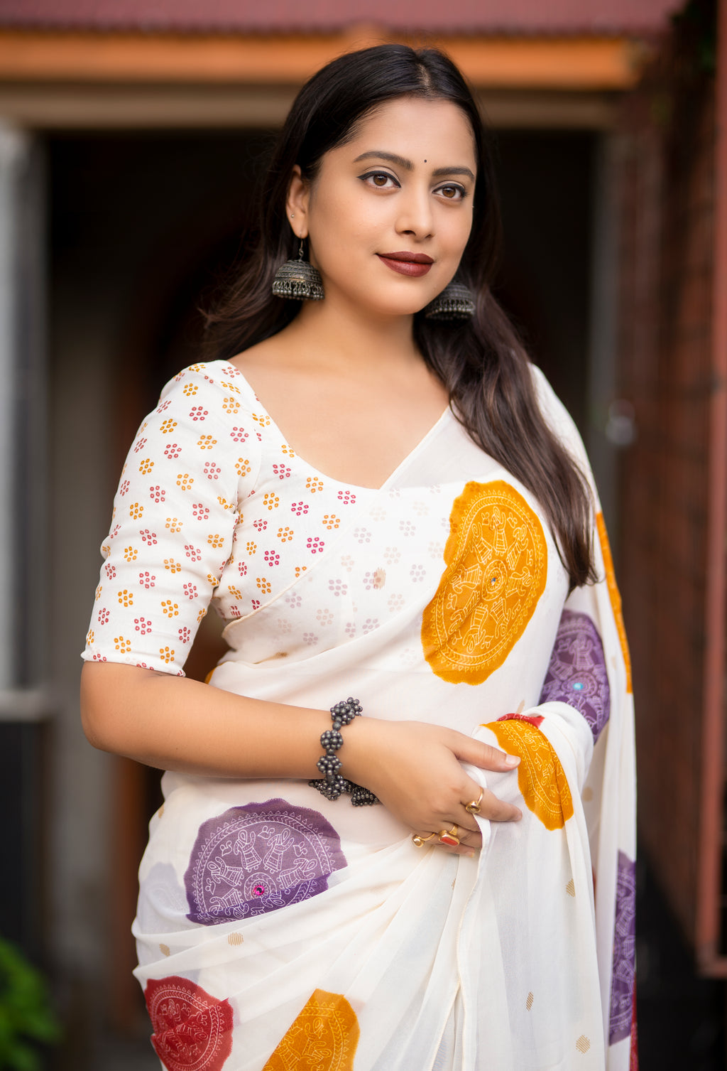 Off-White Bandhani Georgette Saree with Aari Mirror & Jhumka Pallu