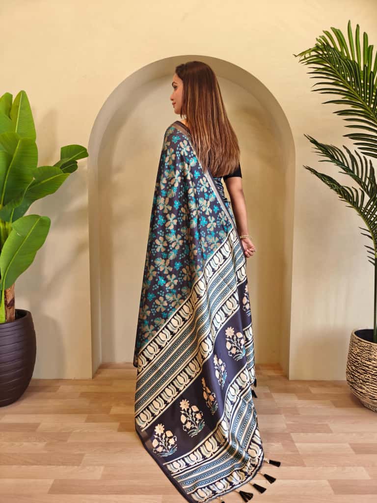 Swaraali Pure Dola Viscose Saree with Digital Print & Zari Patta Border