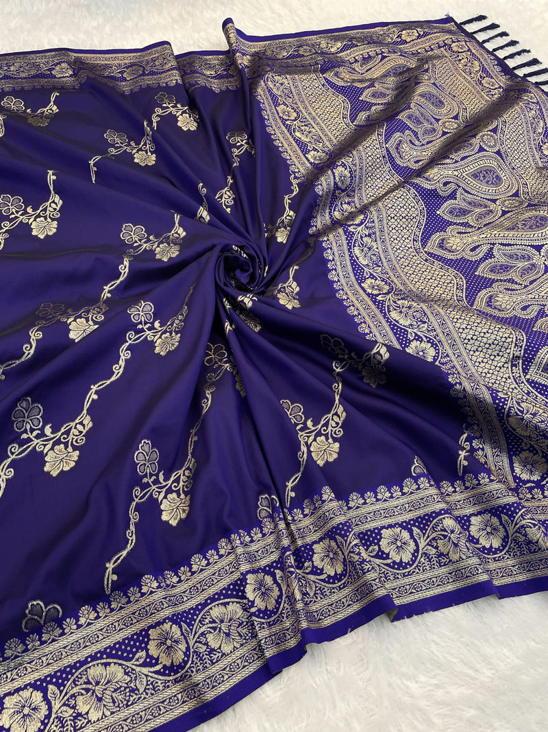 Banarasi Soft Silk Saree with Intricate Silver Zari Jaal & Regal Pallu